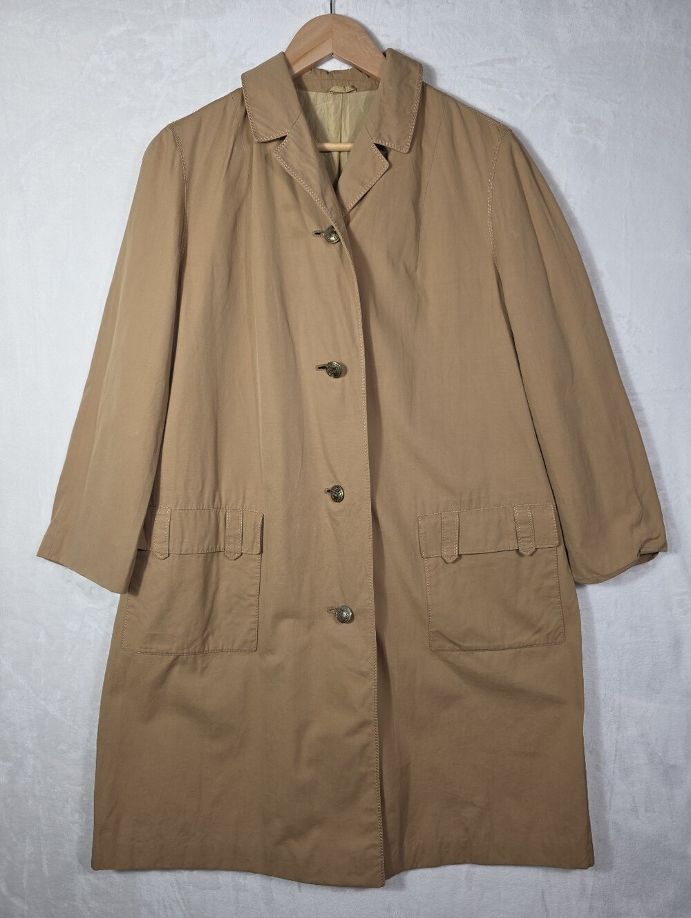 Women's Vintage Trench Coat XL Tan Military Gold Crest Buttons Oversized
